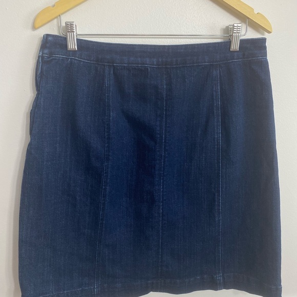 Talbots Denim A-Line Pencil Skirt Dark Blue Navy Pockets Side Zip Size 10 Office - Picture 2 of 6